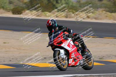 media/Oct-08-2022-SoCal Trackdays (Sat) [[1fc3beec89]]/Turn 10 (945am)/